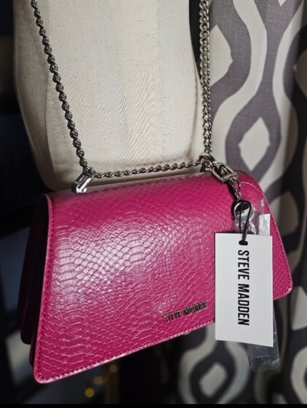 NWT-Steve Madden Hot Pink Balessa Shoulder Crossbody With Chain & Leather Strap